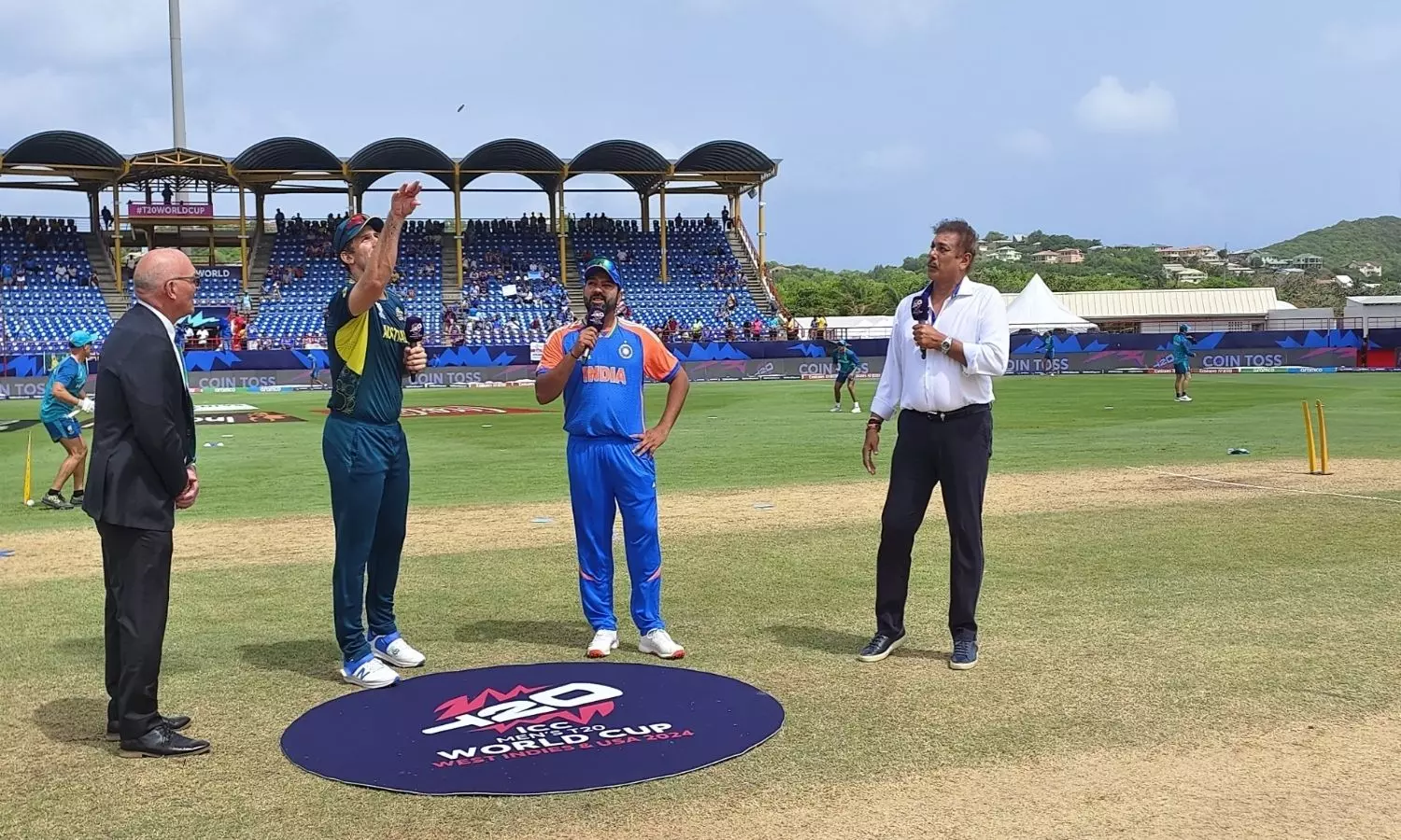 Australia wins toss and elects to bowl against india check playing XI