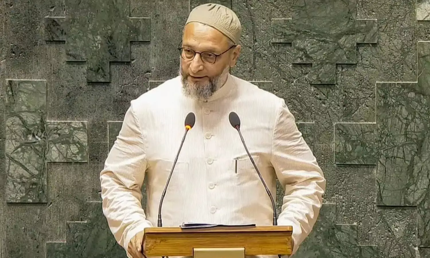 Asaduddin Owaisi ‘Jai Palestine’ while taking oath BJP Protest