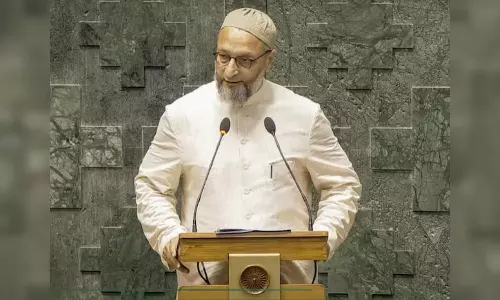 Hyderabad MP Asaduddin Owaisis Delhi Residence Vandalised With Ink Hyderabad MP Asaduddin Owaisis Delhi Residence Vandalised With Ink