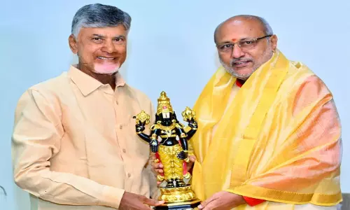 Telangana Governor Radhakrishnan Meet AP CM Chandrababu