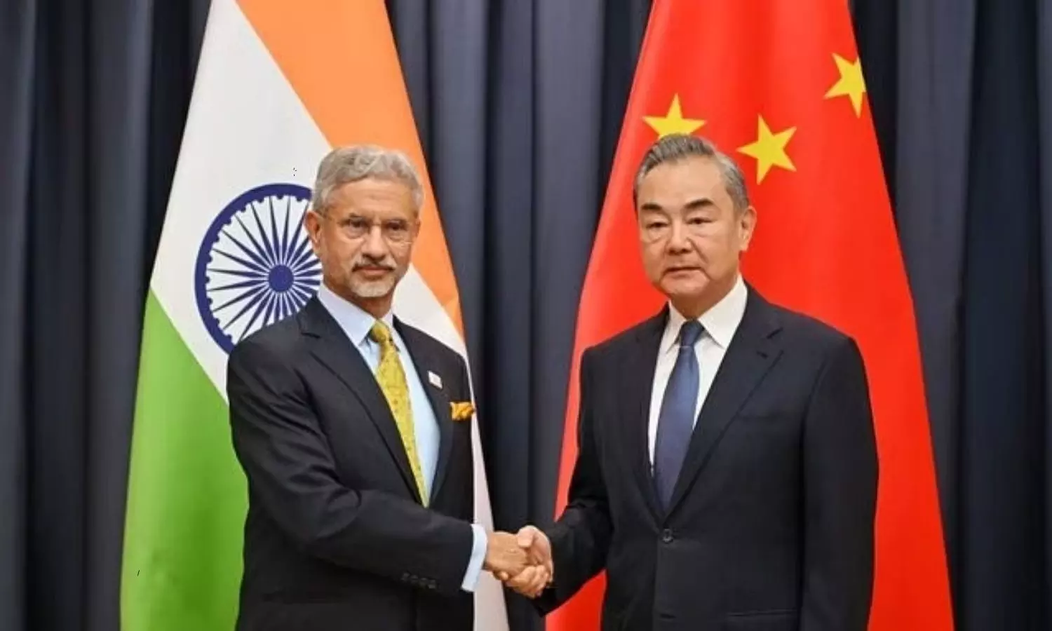 India, China Foreign Ministers Agree to Resolve Border Issues