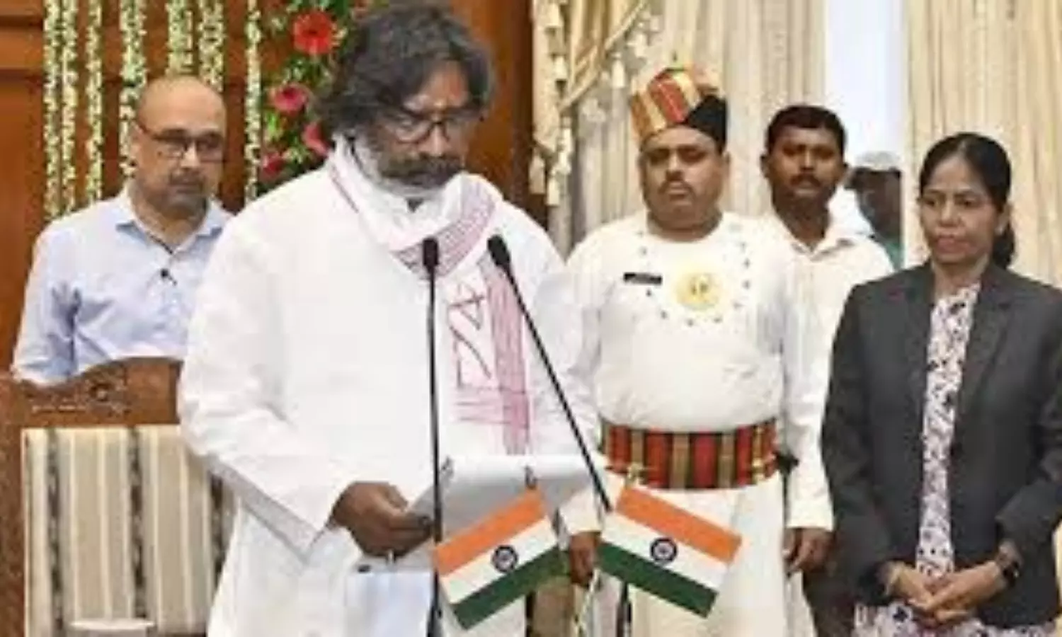 Hemant Soren Oath: జార్ఖండ్‌లో మళ్లీ సోరెన్ ప్రభుత్వం, మూడోసారి ముఖ్యమంత్రిగా హేమంత్ సోరన్ ప్రమాణం