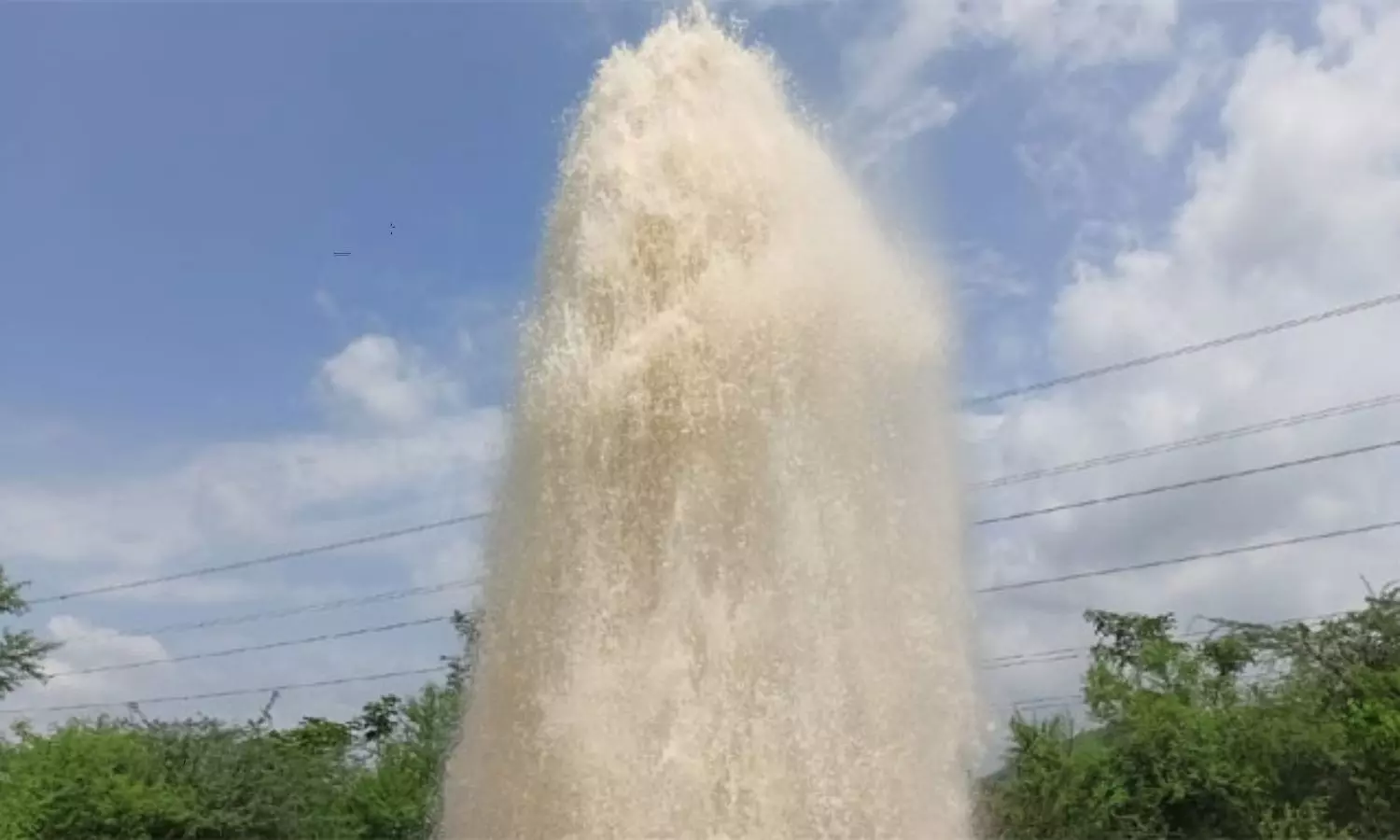 Pipeline Leakage At Pattiseema Project