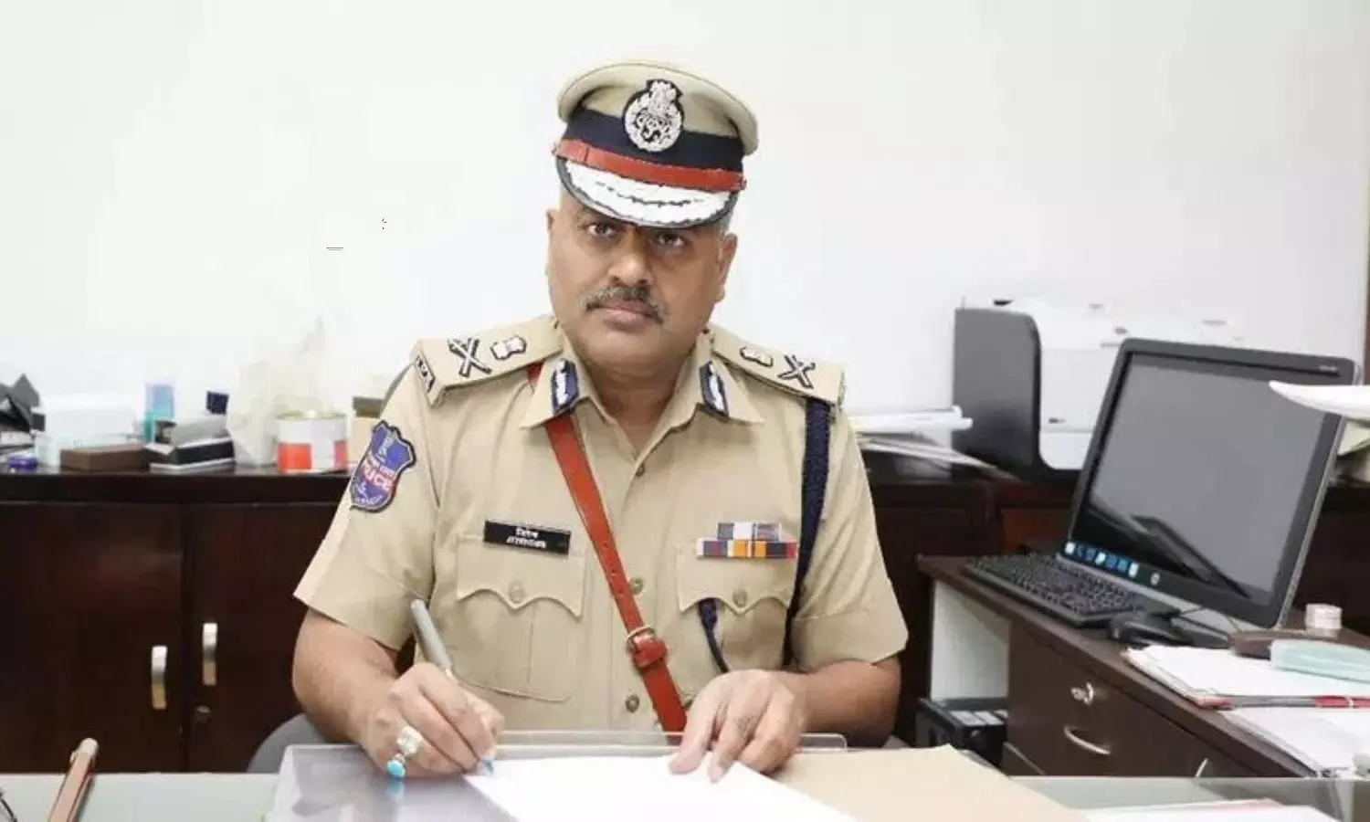 Jitender appointed as Telangana DGP