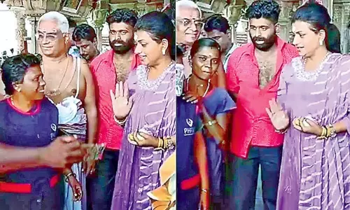 Rk Roja Gestures To Temple Cleaning Staff To Keep Distance For Selfie Rk Roja Gestures To Temple Cleaning Staff To Keep Distance For Selfie