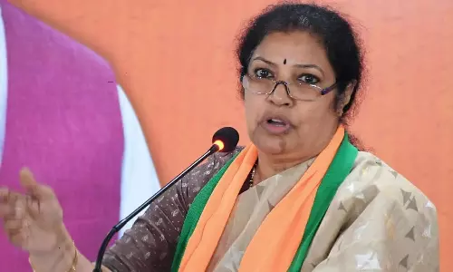 Those who have written Letter to the Prime Minister should introspect says Purandeswari Those who have written Letter to the Prime Minister should introspect says Purandeswari
