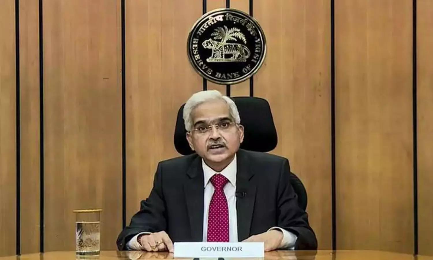 People tend to put money in the capital market Says Shaktikanta Das