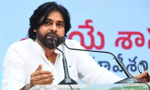 డిప్యూటీ సీఎం పవన్ కల్యాణ్కు భద్రత ముప్పు.. కేంద్ర నిఘావర్గాల హెచ్చరిక డిప్యూటీ సీఎం పవన్ కల్యాణ్కు భద్రత ముప్పు.. కేంద్ర నిఘావర్గాల హెచ్చరిక