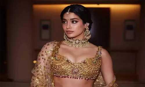 Actress Janhvi Kapoor Interesting Comments About Social Media Trolling