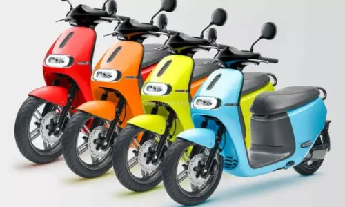 Hero MotoCorp: ఓలా, టీవీఎస్లకు బిగ్ షాక్ ఇవ్వనున్న హీరో.. చౌకైన ఎలక్ట్రిక్ స్కూటర్ రిలీజ్కు సిద్ధం..! Hero MotoCorp: ఓలా, టీవీఎస్లకు బిగ్ షాక్ ఇవ్వనున్న హీరో.. చౌకైన ఎలక్ట్రిక్ స్కూటర్ రిలీజ్కు సిద్ధం..!