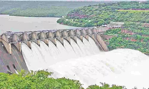 Huge Flood Water Inflow Into Srisailam Project Huge Flood Water Inflow Into Srisailam Project