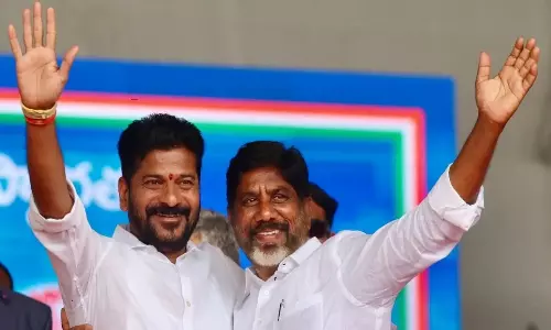 CM Revanth congratulates Deputy CM Bhatti Vikramarka CM Revanth congratulates Deputy CM Bhatti Vikramarka