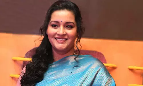 Actress Renu Desai Interesting Comments About her 2nd Marriage Cancel Actress Renu Desai Interesting Comments About her 2nd Marriage Cancel