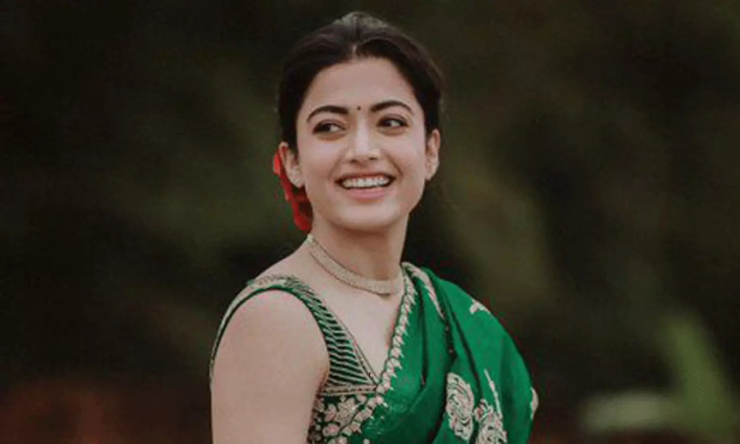 Rashmika Mandanna Donates Rs 10 lakh for Wayanad Landslide  Relief