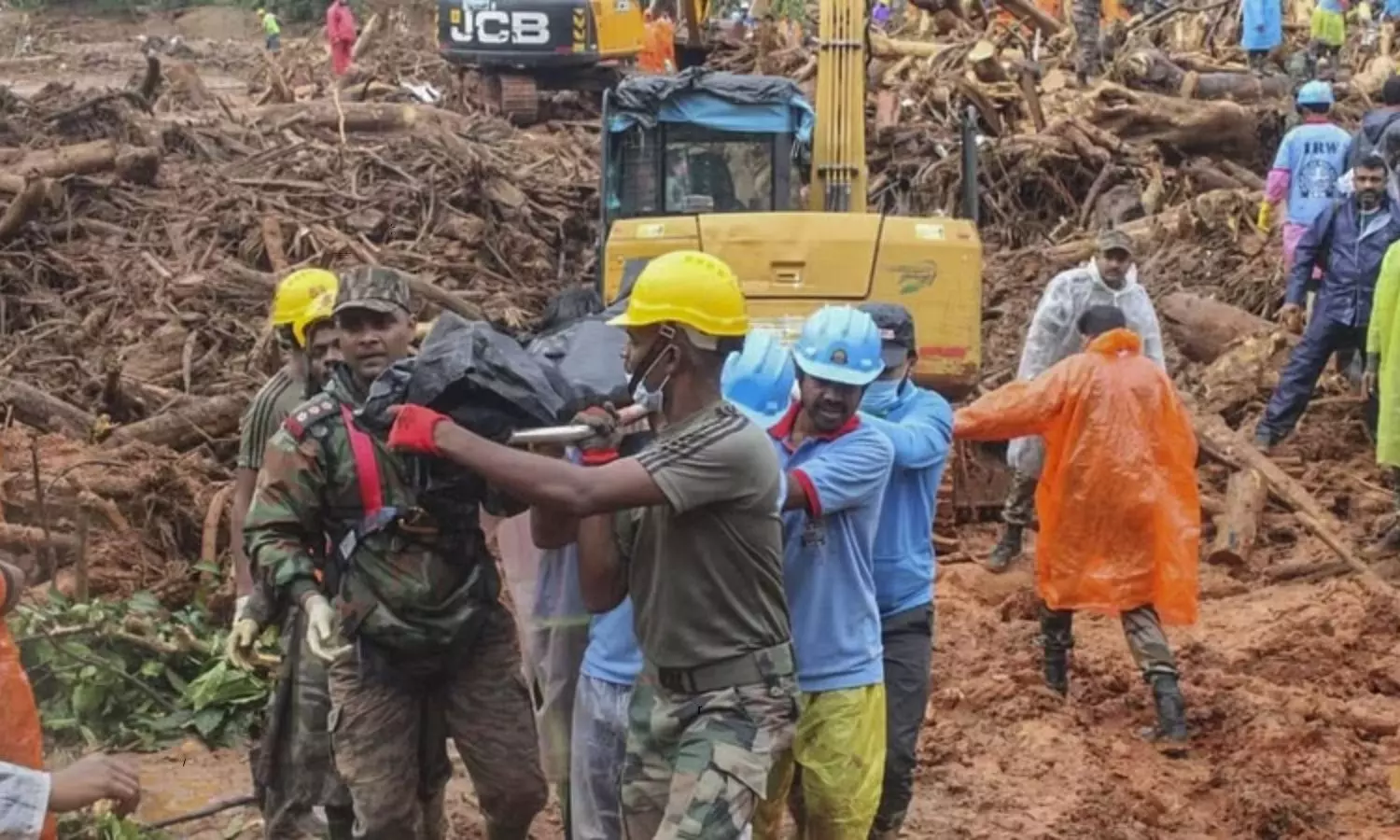 Hundreds of people died due to natural disasters in Wayanad