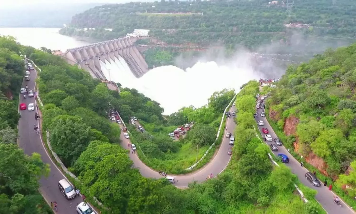 Huge number of visitors to see Srisailam project