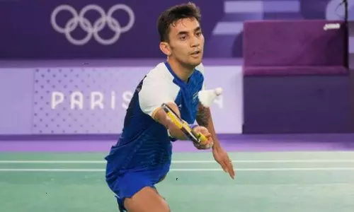 Lakshya Sen Lost In Semi Final Against Viktor Axelsen In Paris Olympics 2024 Badminton His Medal Hopes Alive India