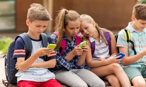 use of mobile huge impact on students academic performance says United Nations