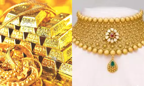 Gold price falls by rs 100 for 22k in Hyderabad august 15th latest rates