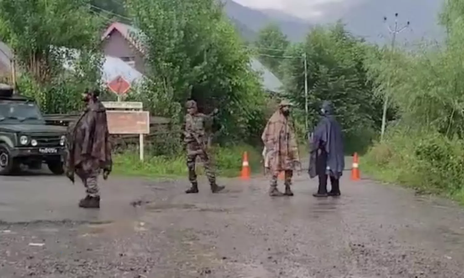 Coombing continues in Anantnag, Jammu and Kashmir