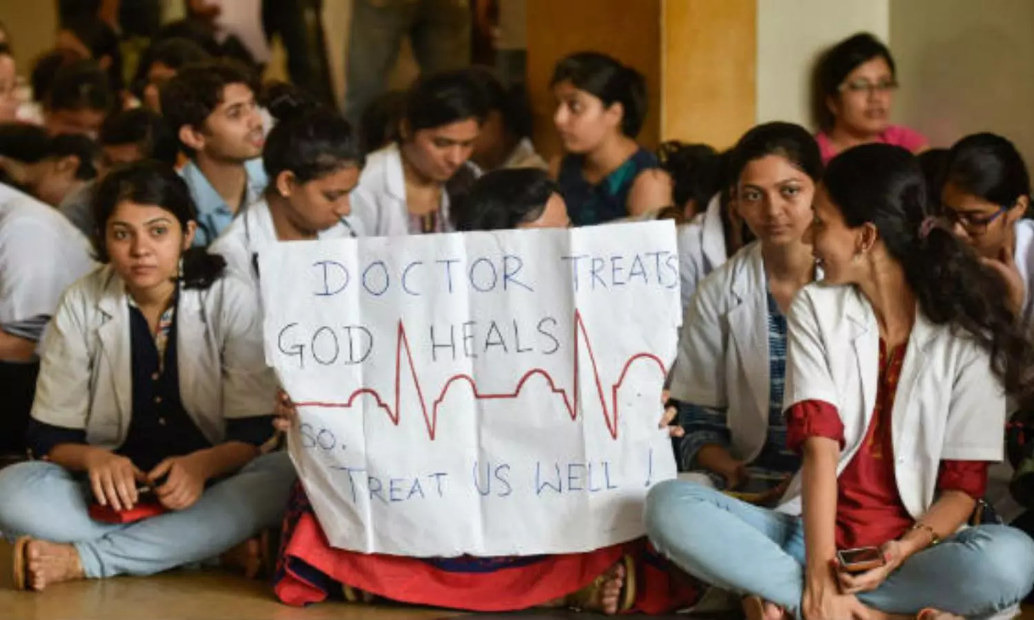 Doctors Protest continues in Kolkata