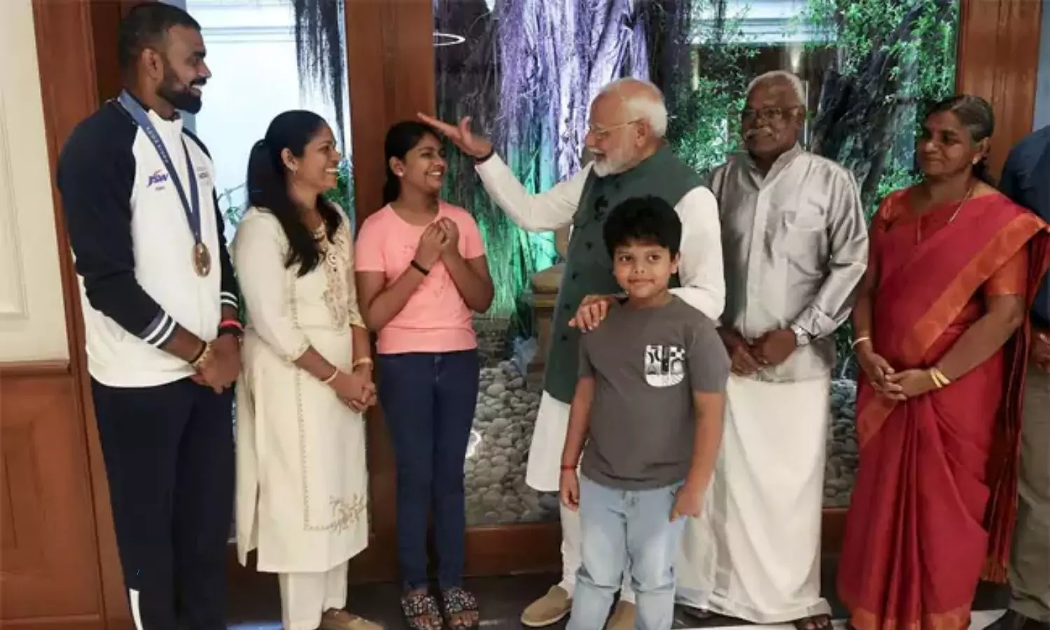 PM Modi Fun Chat with PR Sreejesh Children