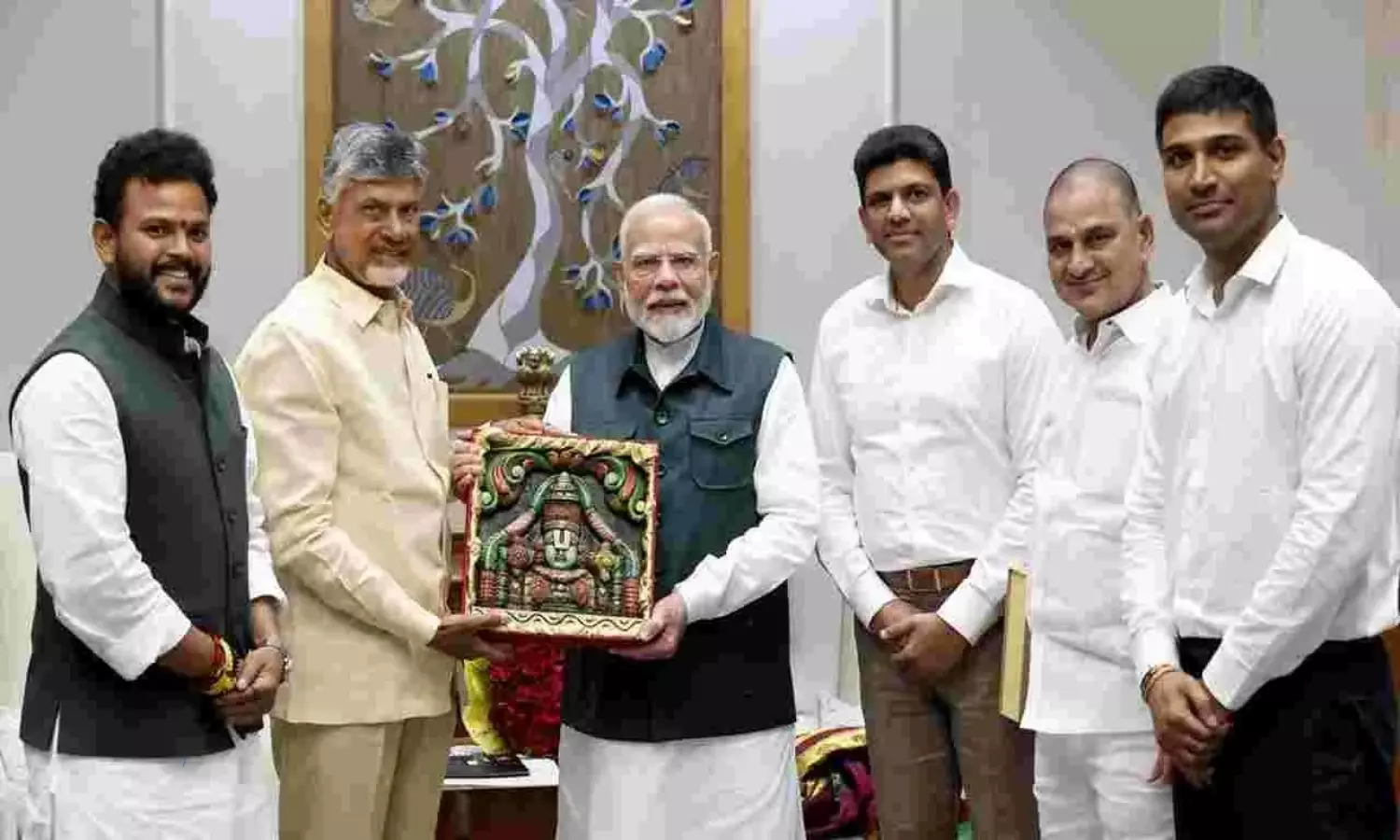 Chandrababu met Prime Minister Modi in Delhi