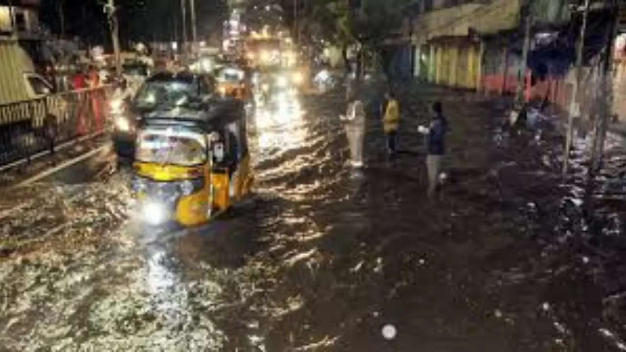 Weather in Telugu states today is heavy rain in many districts