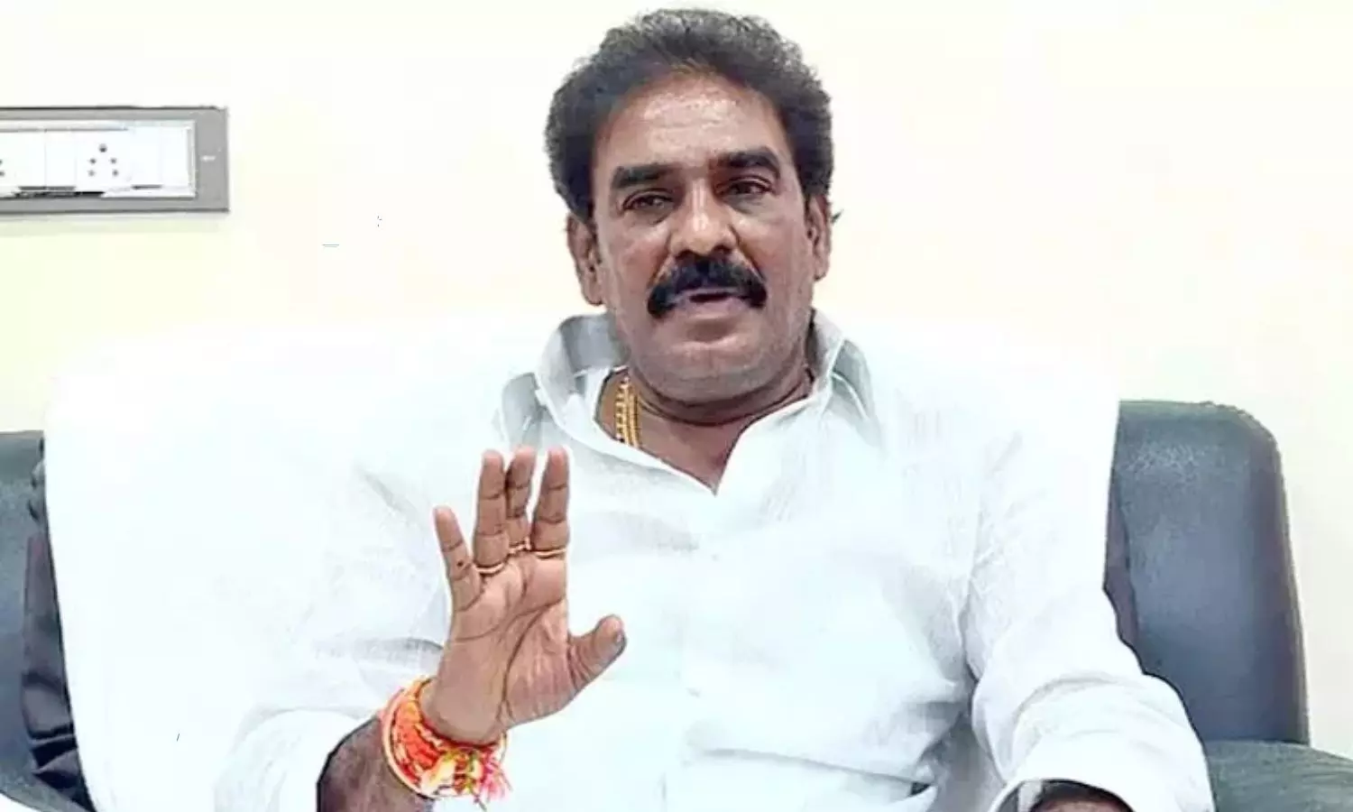 Macherla former MLA Pinnelli Rama Krishna Reddy got bail