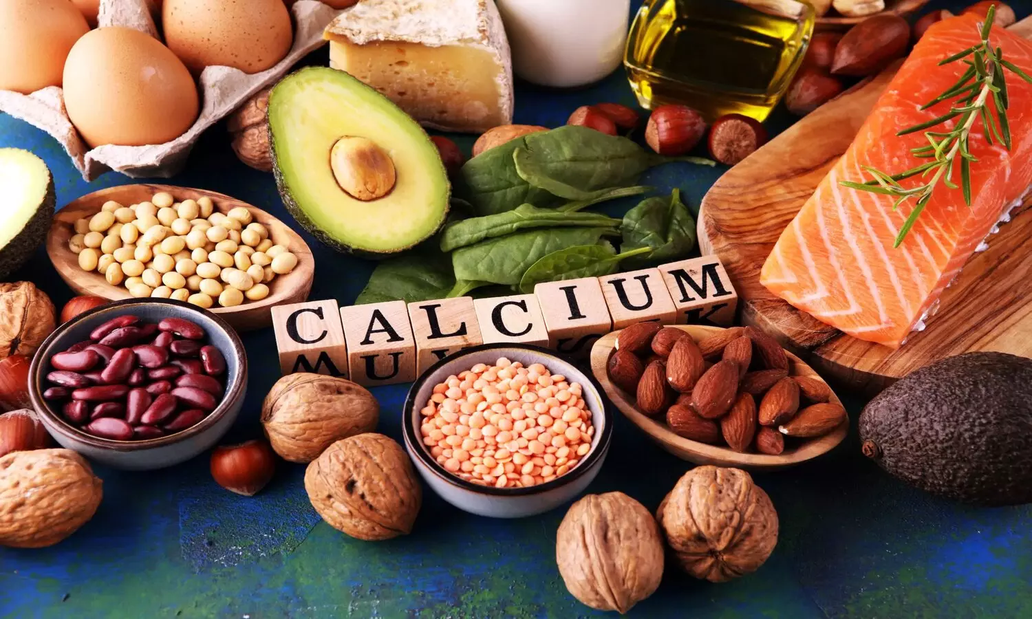 Calcium rich foods Calcium can be obtained if the pumpkin seeds are included in the diet