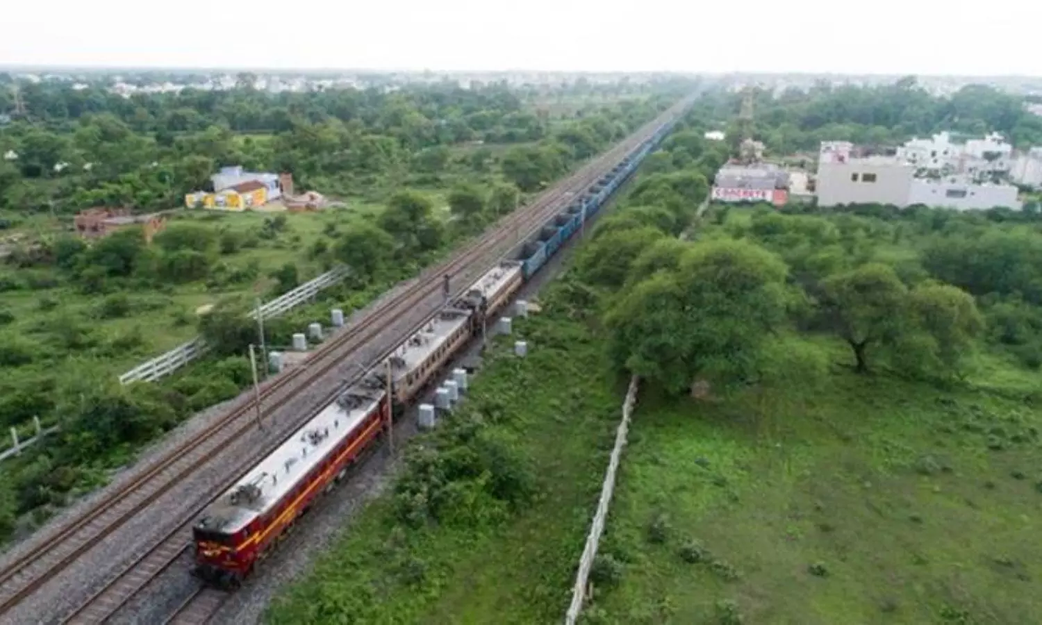 indian railways longest train called super vasuki