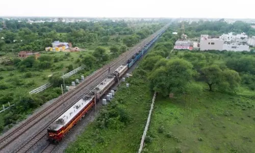 indian railways longest train called super vasuki