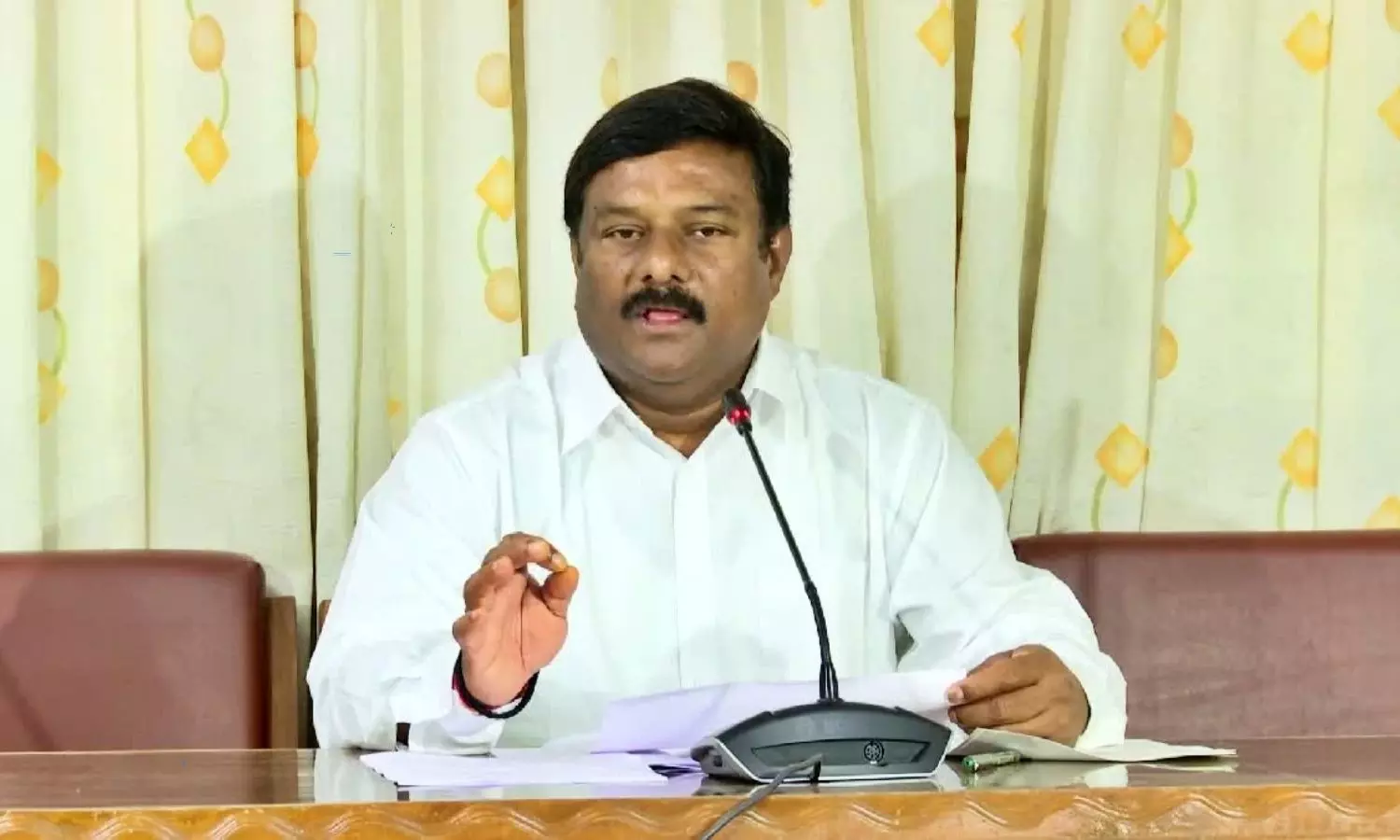 Maheshwar Reddy allegations against Hydra Commissioner Ranganath