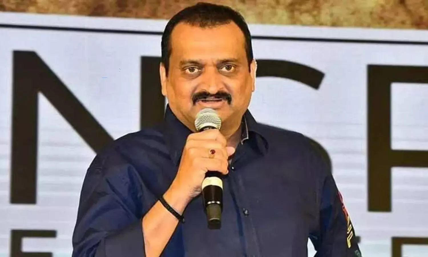 Producer bandla ganesh says sorry to trivikram