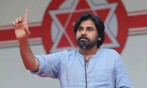Due to Heavy Rains in Telugu States Pawan Kalyan New Movie Updates are Postponed Due to Heavy Rains in Telugu States Pawan Kalyan New Movie Updates are Postponed