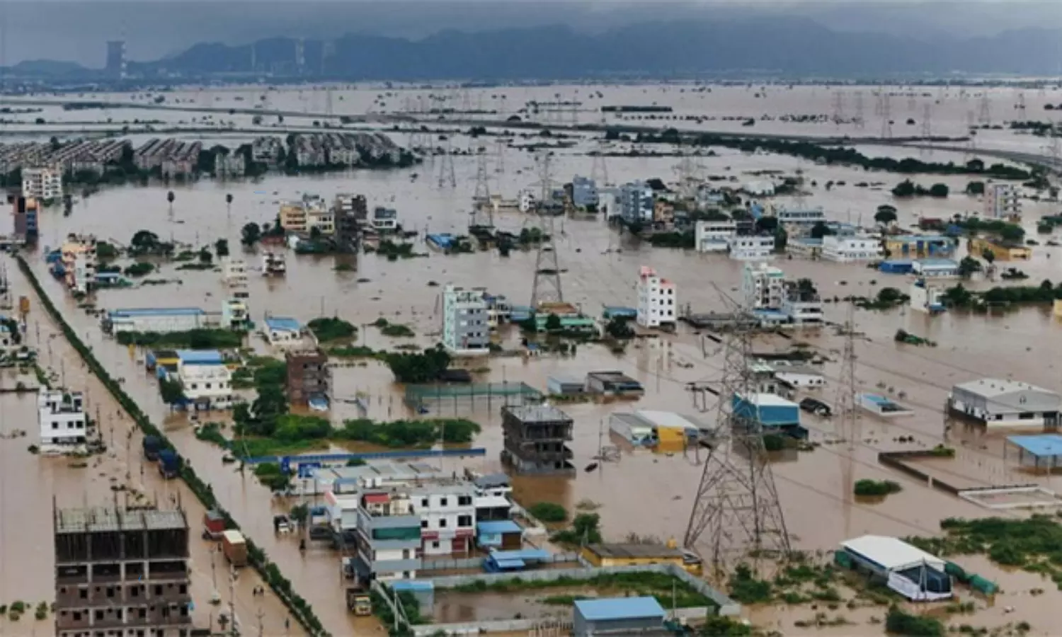 Vijayawada: విజయవాడలో కన్నీటి కాలనీలు.. నాలుగో రోజు ముంపులోనే బెజవాడ