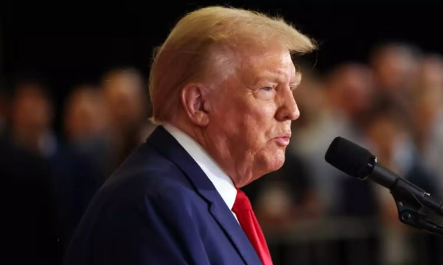 Trump: సోషల్ మీడియాలో ట్రంప్‌ వైరల్ పోస్ట్.. వారంతా జైలుకే..!