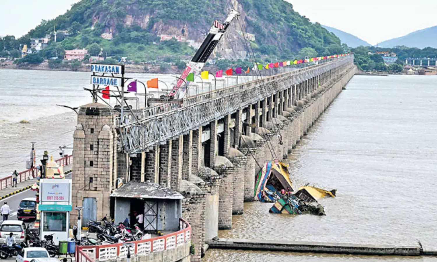 Officials to Remove Boats With Air Balloons in Prakasam Barrage