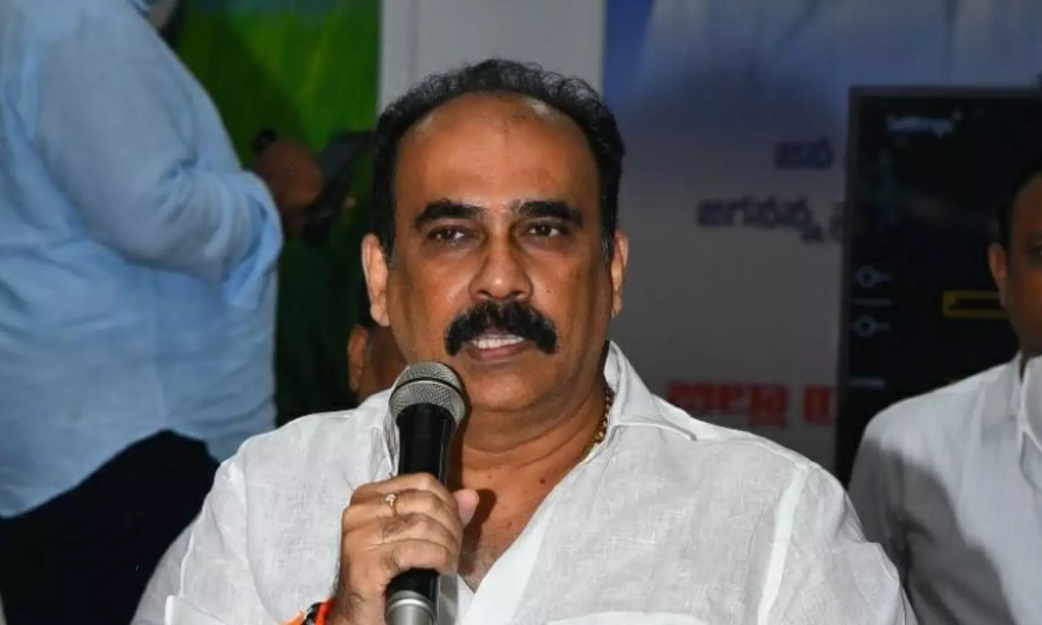 Balineni Srinivasa Reddy to Resign YSRCP