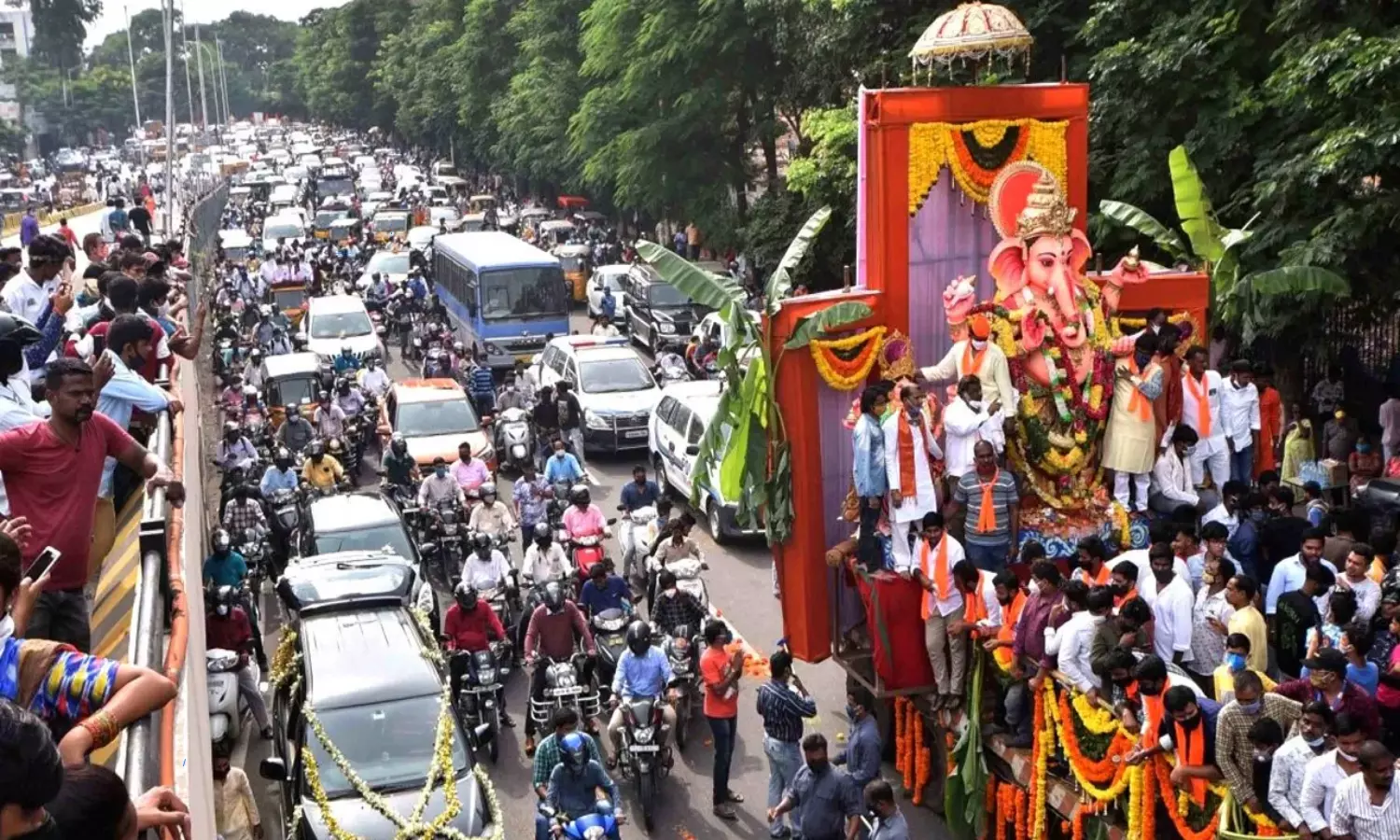 Concerns of the traffic police on the occasion of Ganesh immersion