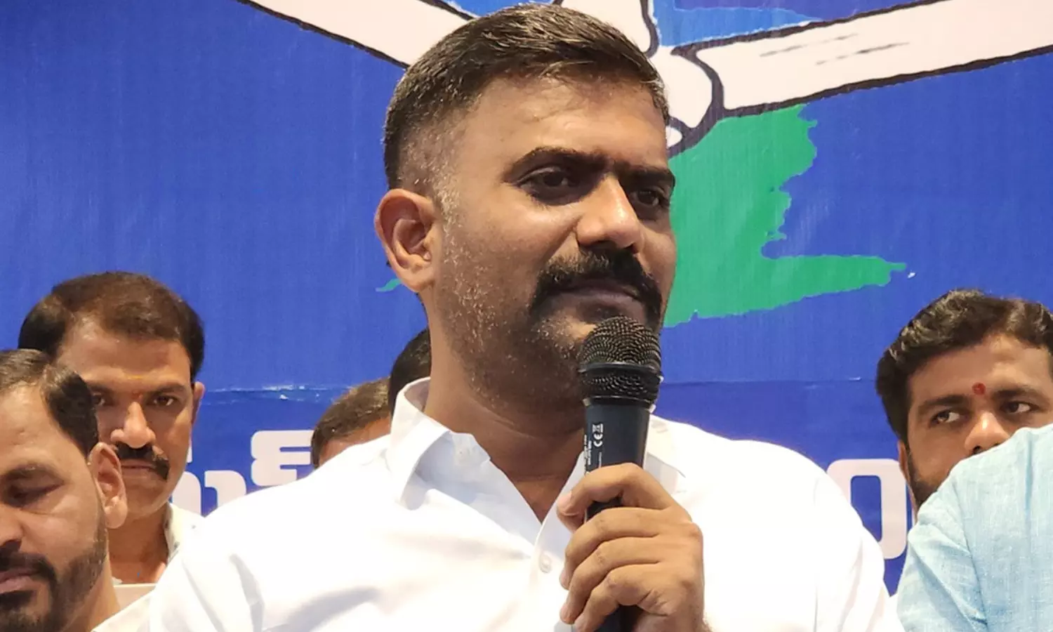 Kethireddy Venkatarami Reddy: వైసీపీకి కేతిరెడ్డి గుడ్‌బై..? క్లారిటీ ఇచ్చిన మాజీ ఎమ్మెల్యే..