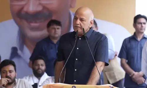 Manish Sisodia: నా కుమారుడి కాలేజ్ ఫీజు కోసం అడుక్కోవాల్సి వచ్చిందన్న మాజీ డిప్యూటీ సీఎం