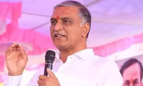 Harish Rao Strong Warning to Telangana Police Harish Rao Strong Warning to Telangana Police