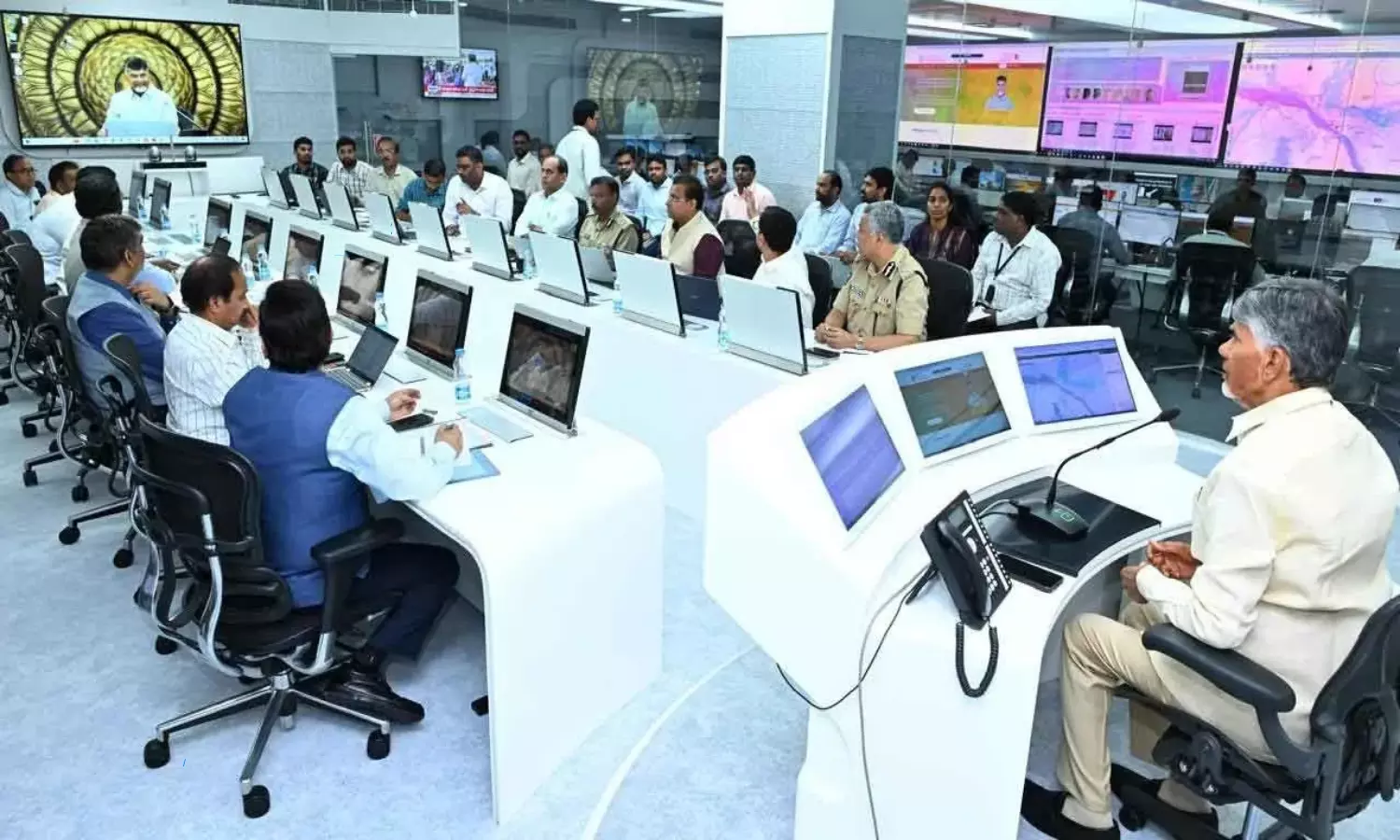 CM Chandrababu visited Real Time Governance in Secretariat