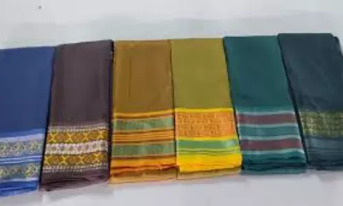 Revanth Reddy Sarkar bumper offer for women in Telangana plan to give 500 rupees instead of bathukamma sarees Revanth Reddy Sarkar bumper offer for women in Telangana plan to give 500 rupees instead of bathukamma sarees