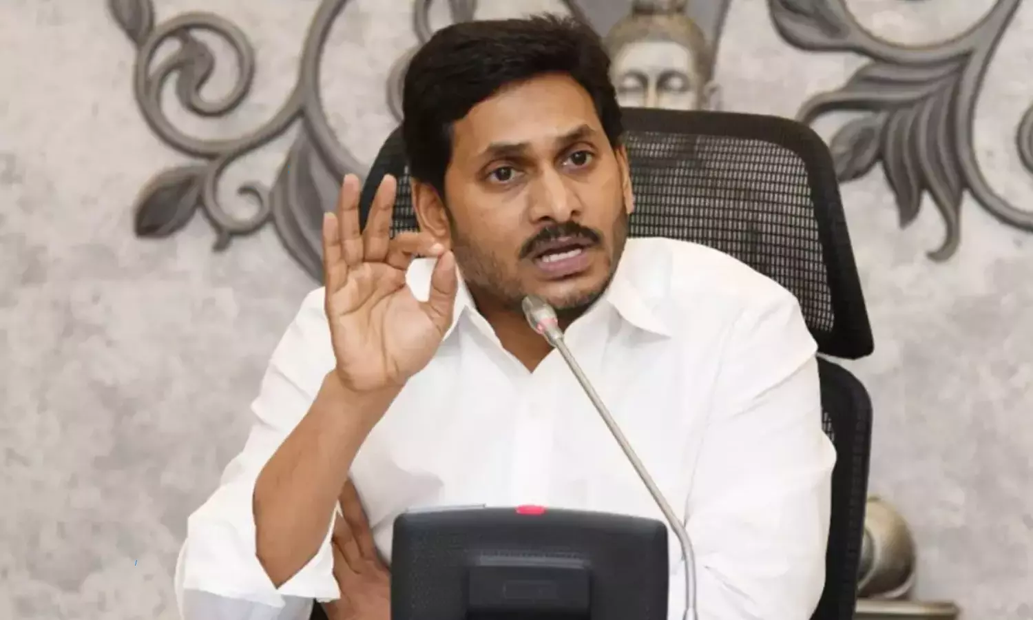 YS Jagan Comments On NDA Government