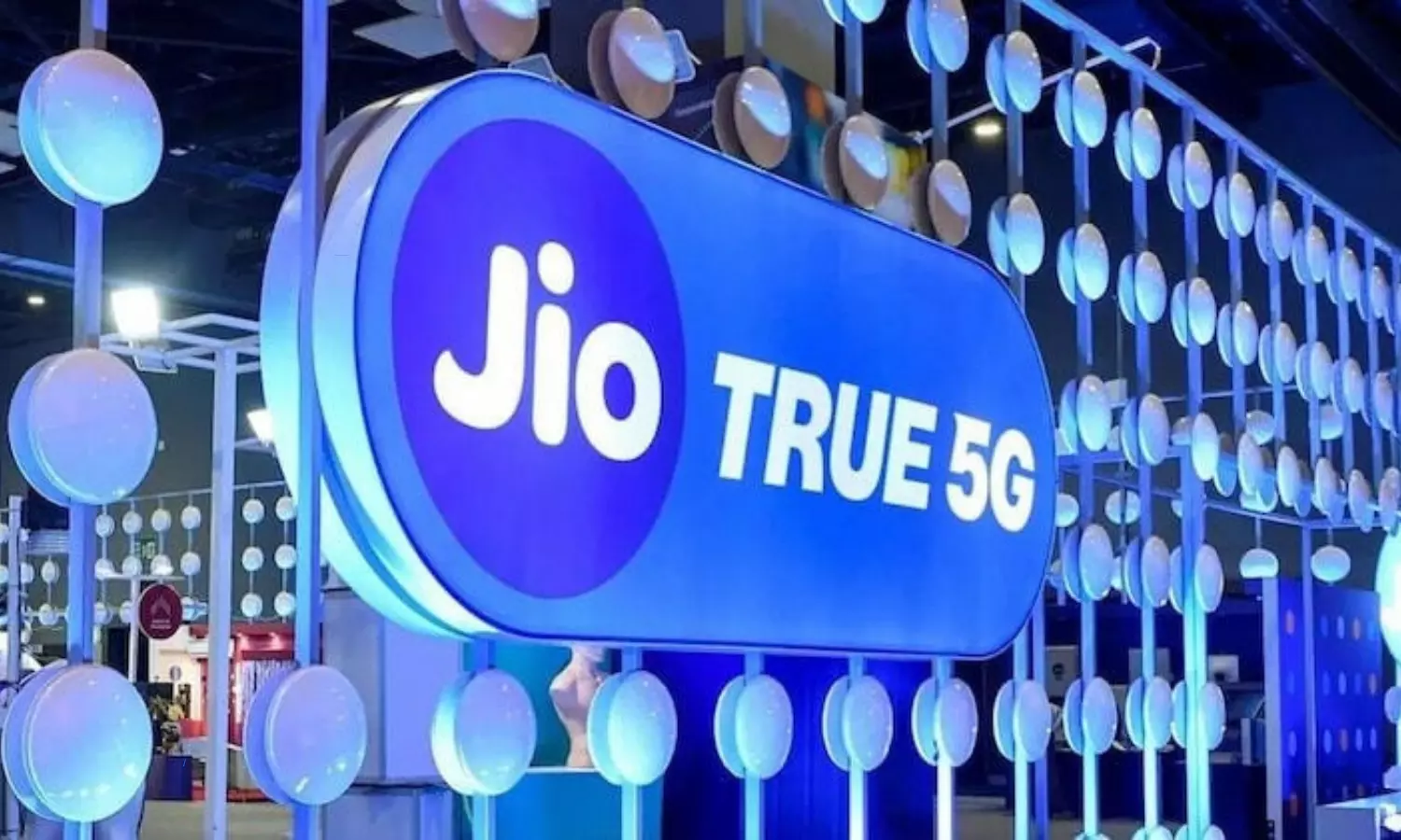 Mukesh Ambani Reliance Jio RS 1029 Prepaid Plan now Offer Amazon Prime Lite