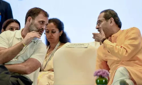 Haryana Polls: హర్యానా ఓటమి తరువాత కాంగ్రెస్కి మరో ఊహించని షాక్.. అది కూడా మిత్రపక్షాల నుండే Haryana Polls: హర్యానా ఓటమి తరువాత కాంగ్రెస్కి మరో ఊహించని షాక్.. అది కూడా మిత్రపక్షాల నుండే