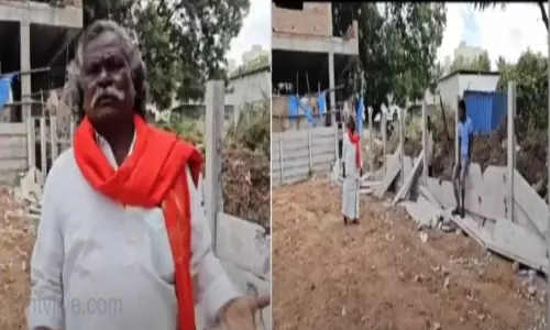 Unknown People Collapsed Padma Shri Award Winner and Singer Kinnera Mogilaiah Compound Wall Unknown People Collapsed Padma Shri Award Winner and Singer Kinnera Mogilaiah Compound Wall