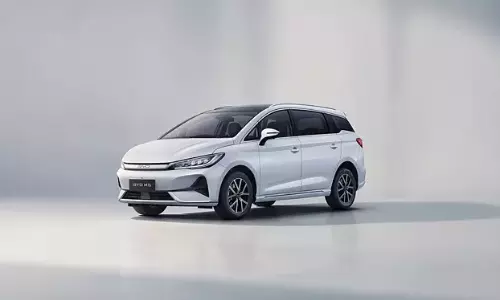 BYD has released a new car named eMAX7 in India